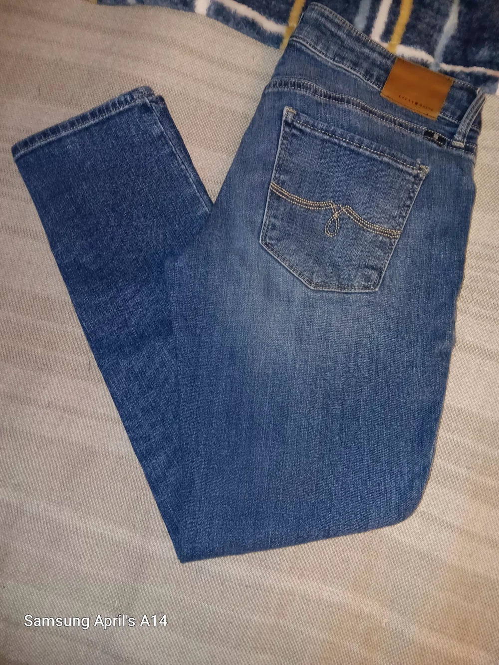 Lucky Brand Women's Blue Ankle Crop Jeans